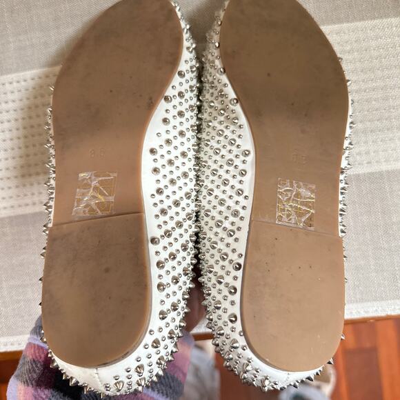 Jeffrey Campbell Martini Spiked Flats Shoes White Leather Slip-On Size 8.5 - Picture 7 of 10